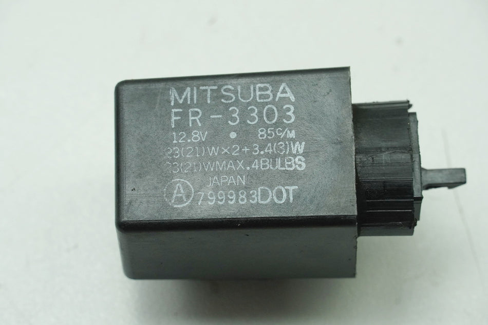 HONDA CBR 1100 XX SC35 Relé intermitente Relé de intermitencia Relé de señal de giro FR-3303 Mitsuba