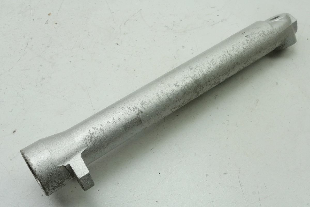 SUZUKI RG 125 NF12B GAMMA Tauchrohr links Gabelfuß (für Standrohr Gabelholm)