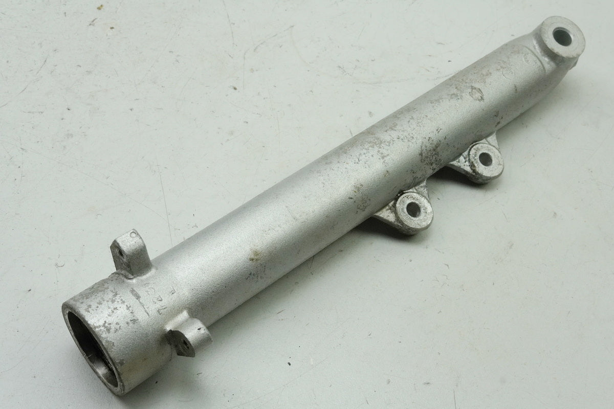 SUZUKI RG 125 NF12B GAMMA Tauchrohr links Gabelfuß (für Standrohr Gabelholm)