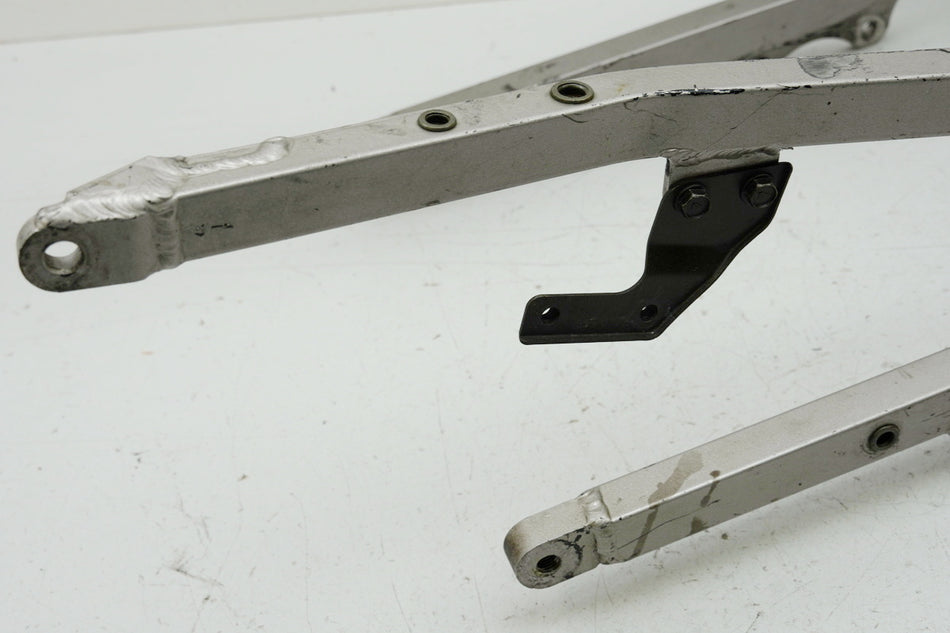 KAWASAKI ZXR 750 RR ZX750 K Subchasis trasero Bastidor trasero Subchasis 32160-1182-KF