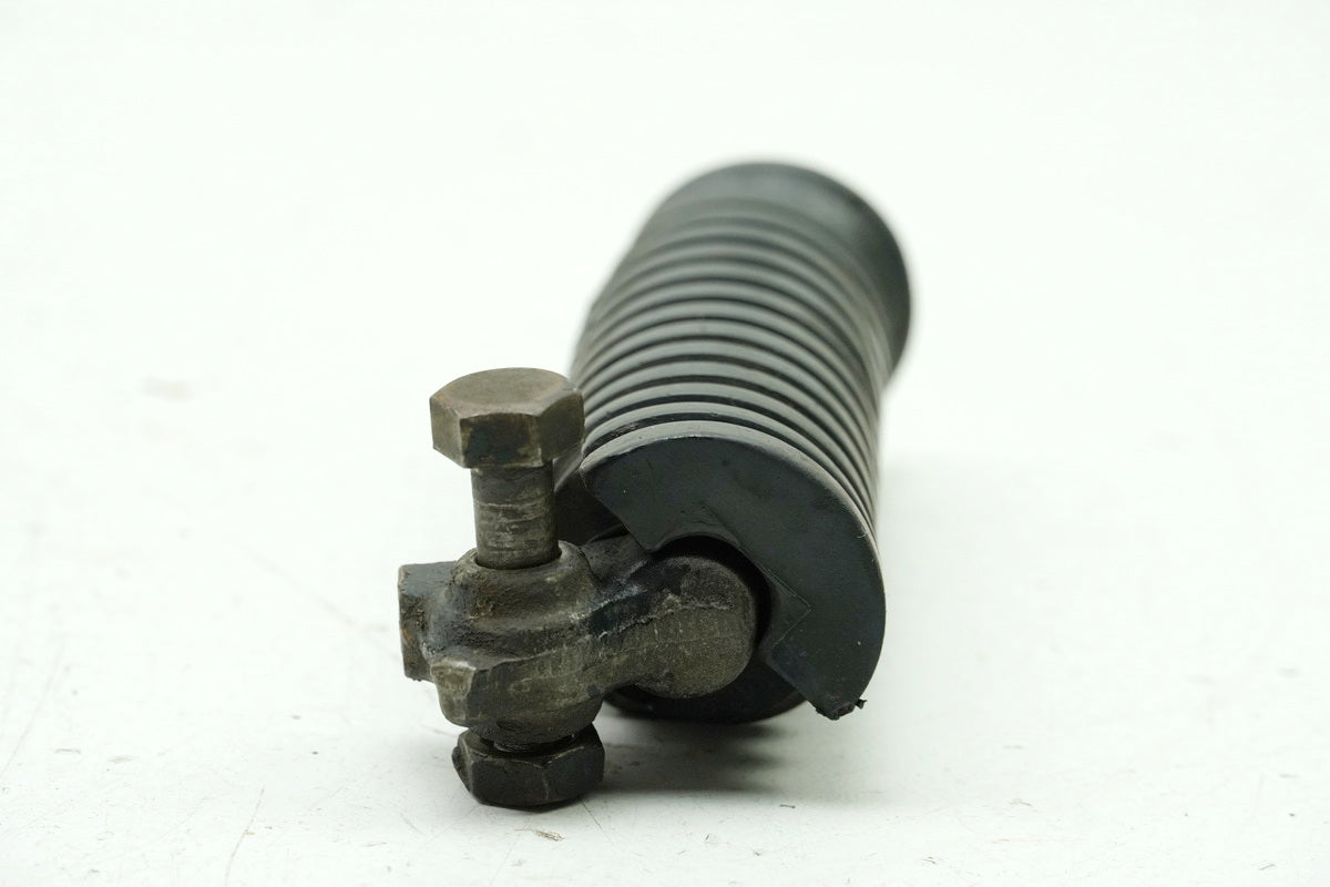 YAMAHA DS7 250 Estribera derecha del conductor Goma de estribera