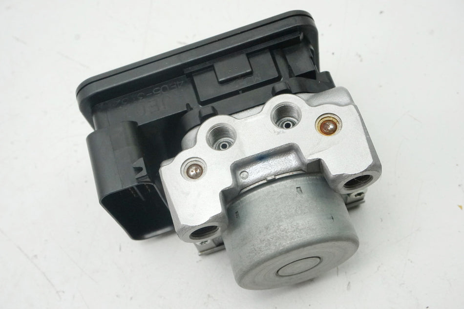 HONDA CB 650 FA RC75 ABS Bomba, modulador de presión, unidad de control