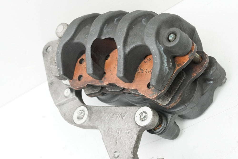 HONDA CBF 1000 FA SC64 Bremssattel rechts vorn Bremszange Caliper 45250-MGJ-D01
