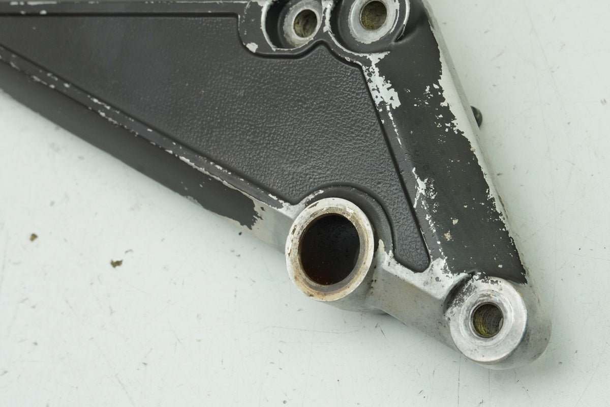 KAWASAKI Z 750 E KZ750E Footrest Plate Right Holder Footrest Footrest Carrier