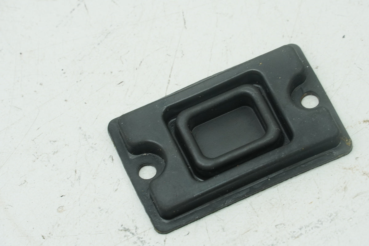 SUZUKI RG 125 NF12B GAMMA Lid Clamp Diaphragm for Front Brake Cylinder