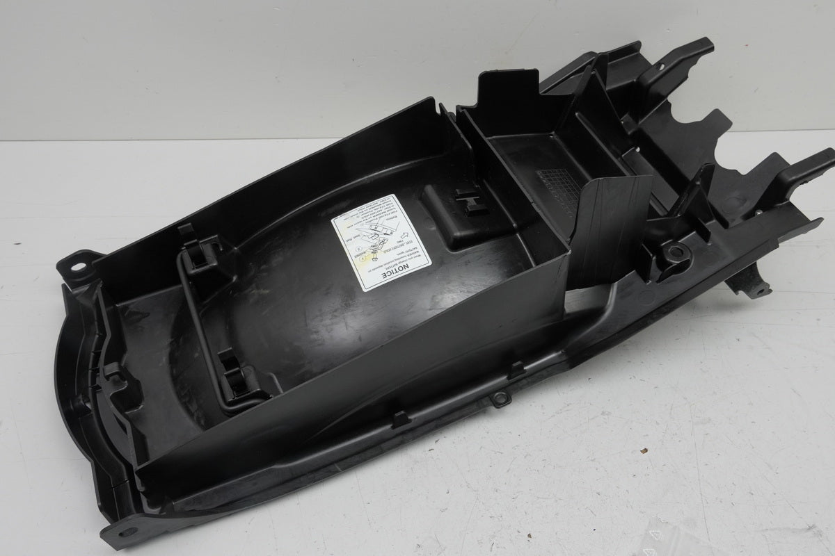 HONDA CBF 1000 FA SC64 Guardabarros trasero Paso de rueda Guardabarros trasero Revestimiento interior trasero
