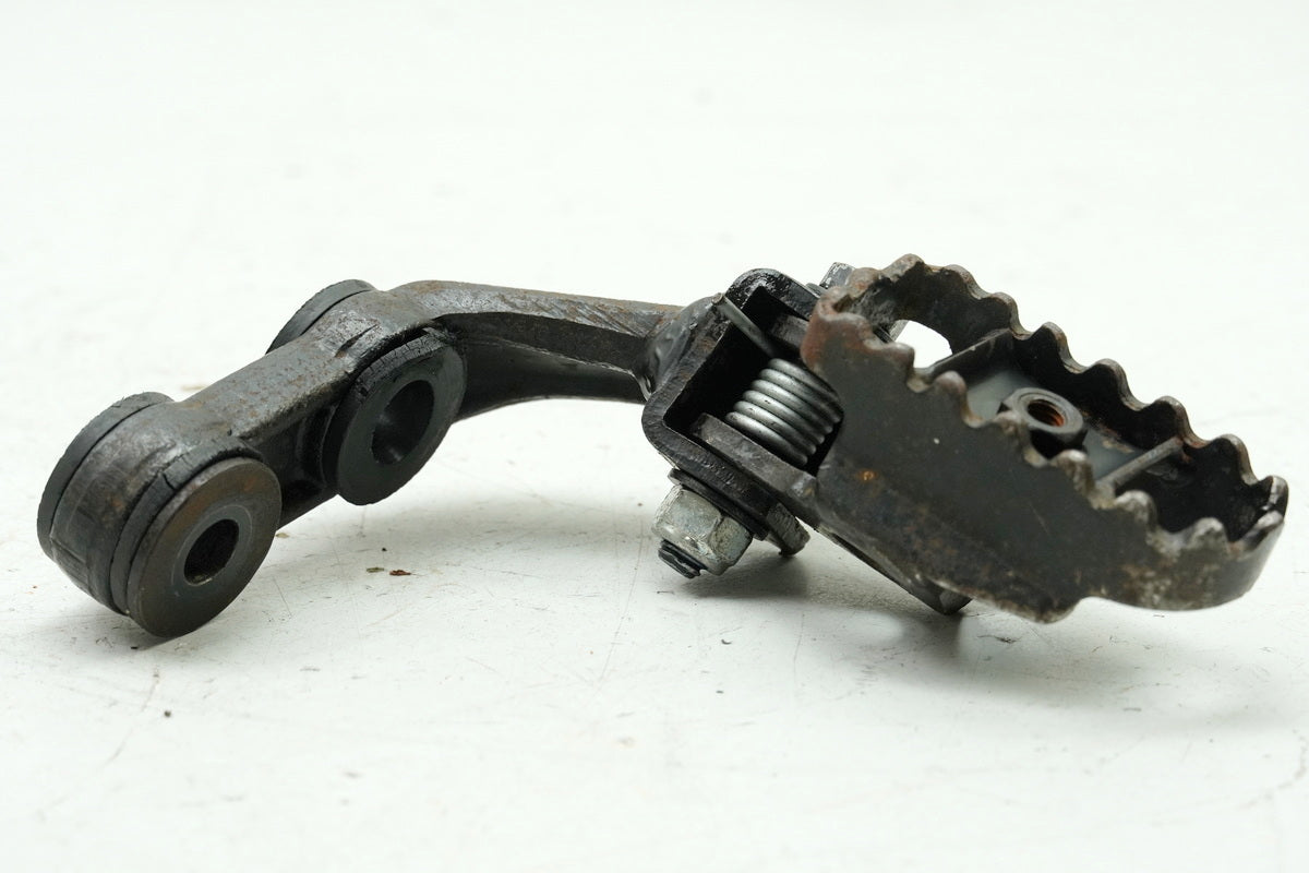 Aprilia Pegaso 650 GA (MX) Footrest Rider Right Bracket Footrest Plate Holder