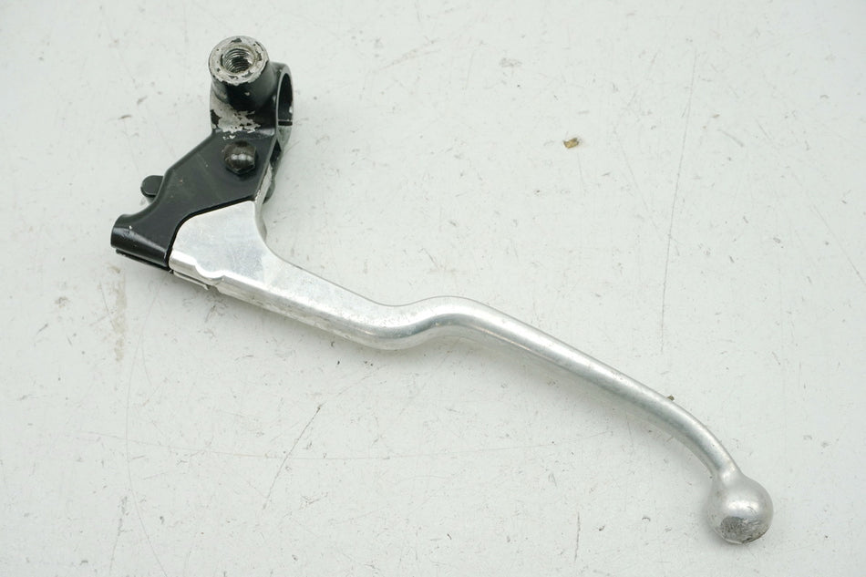 SUZUKI TU 125 XT Soporte de la maneta de embrague, maneta de embrague, soporte del espejo