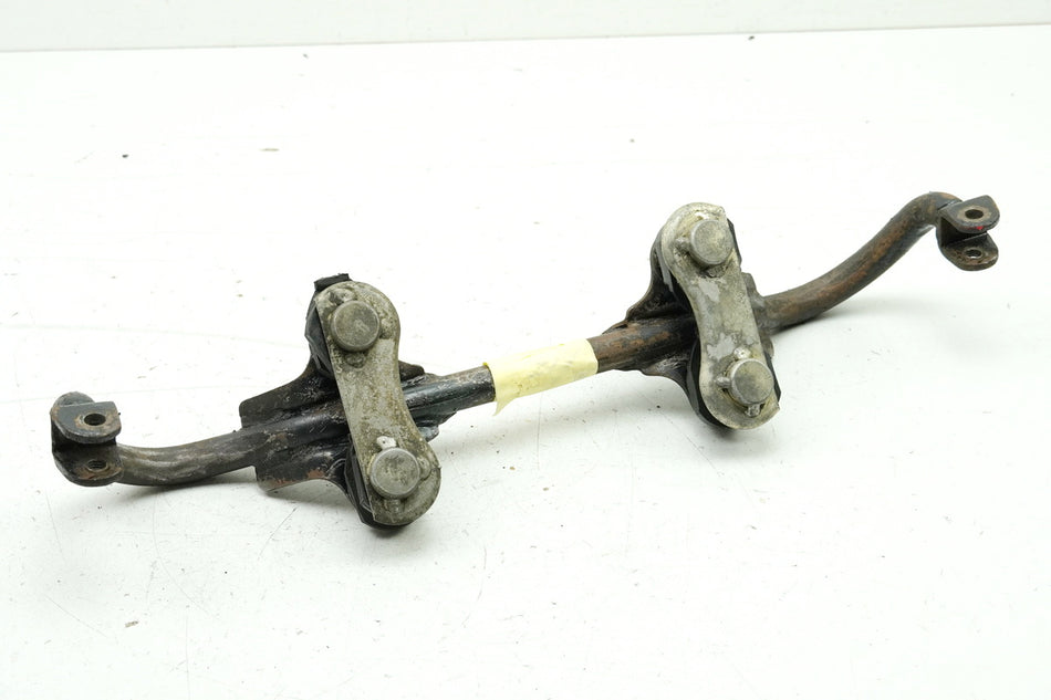 YAMAHA DS7 250 Soporte reposapiés, reposapiés, estribo de conductor, soporte de estribo, placa de soporte