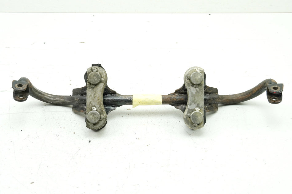 YAMAHA DS7 250 Soporte reposapiés, reposapiés, estribo de conductor, soporte de estribo, placa de soporte
