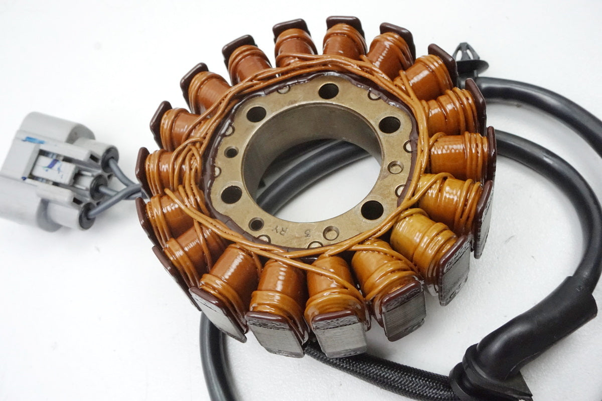 HONDA CB 650 FA RC75 RC97 CBR 650 SC74 RC96 Stator Alternator original