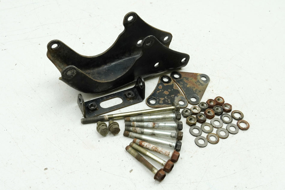 YAMAHA SR 250 3Y8 Soporte Motor Eje Tornillo Soporte Motor