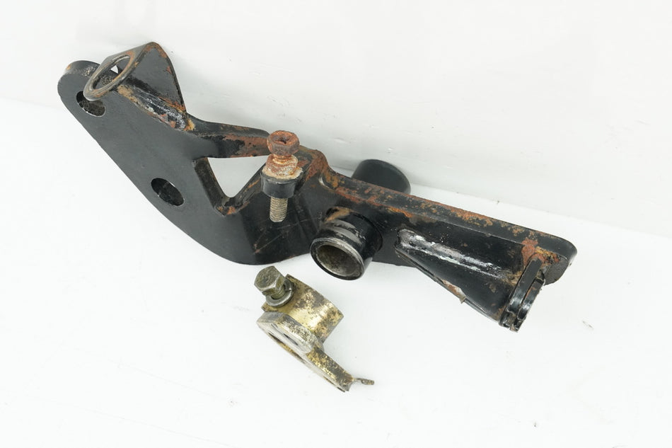 YAMAHA XV 125 VIRAGO 5AJ Soporte pedal de freno Eje placa de sujeción