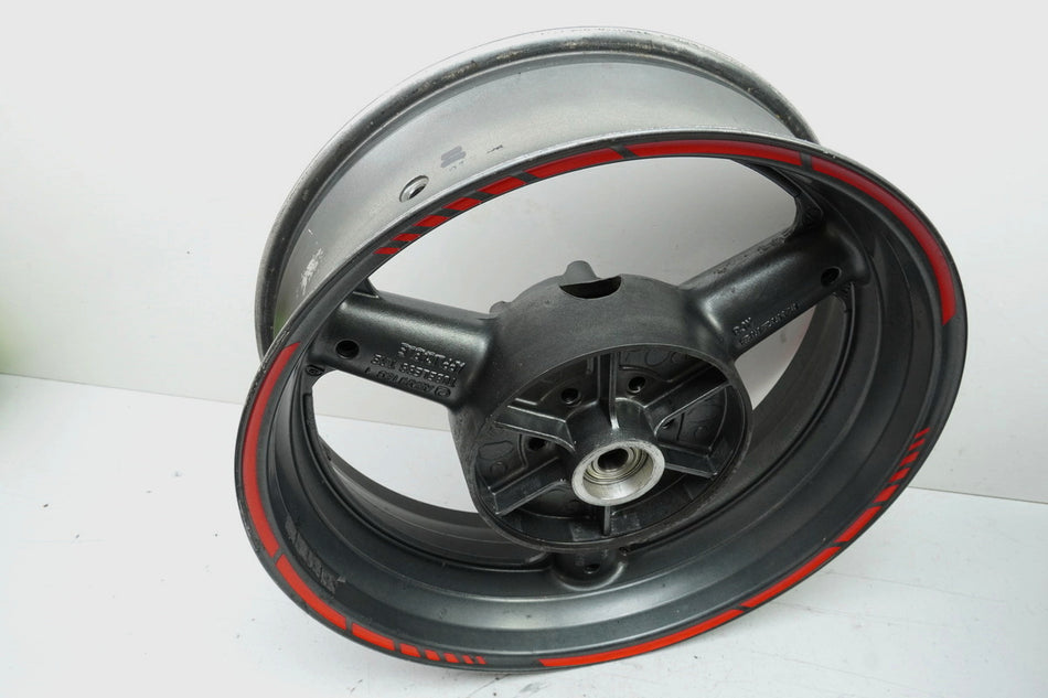 SUZUKI GSX 750 AE INAZUMA Llanta trasera Rueda trasera Wheel J17 x MT 5.50 gris
