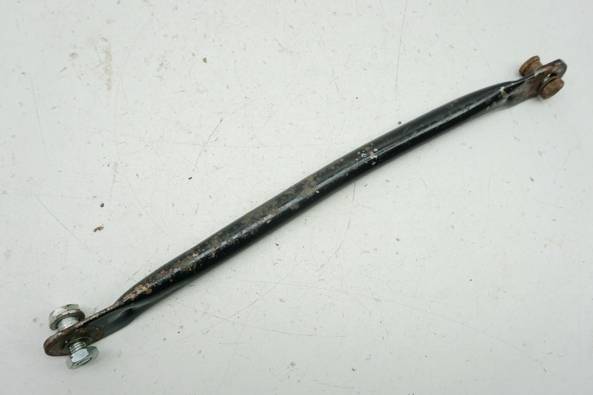 SUZUKI TU 125 XT Brake Torque Rod