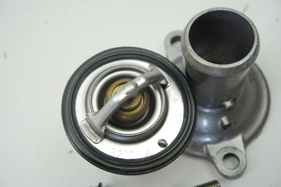 HONDA CB 650 FA RC75 Thermostat Thermostatgehäuse