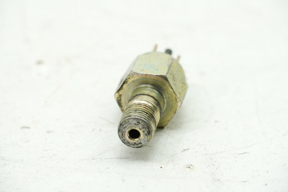 Aprilia Pegaso 650 GA (MX) Interruptor de luz de freno trasero (para cilindro de freno de pie)