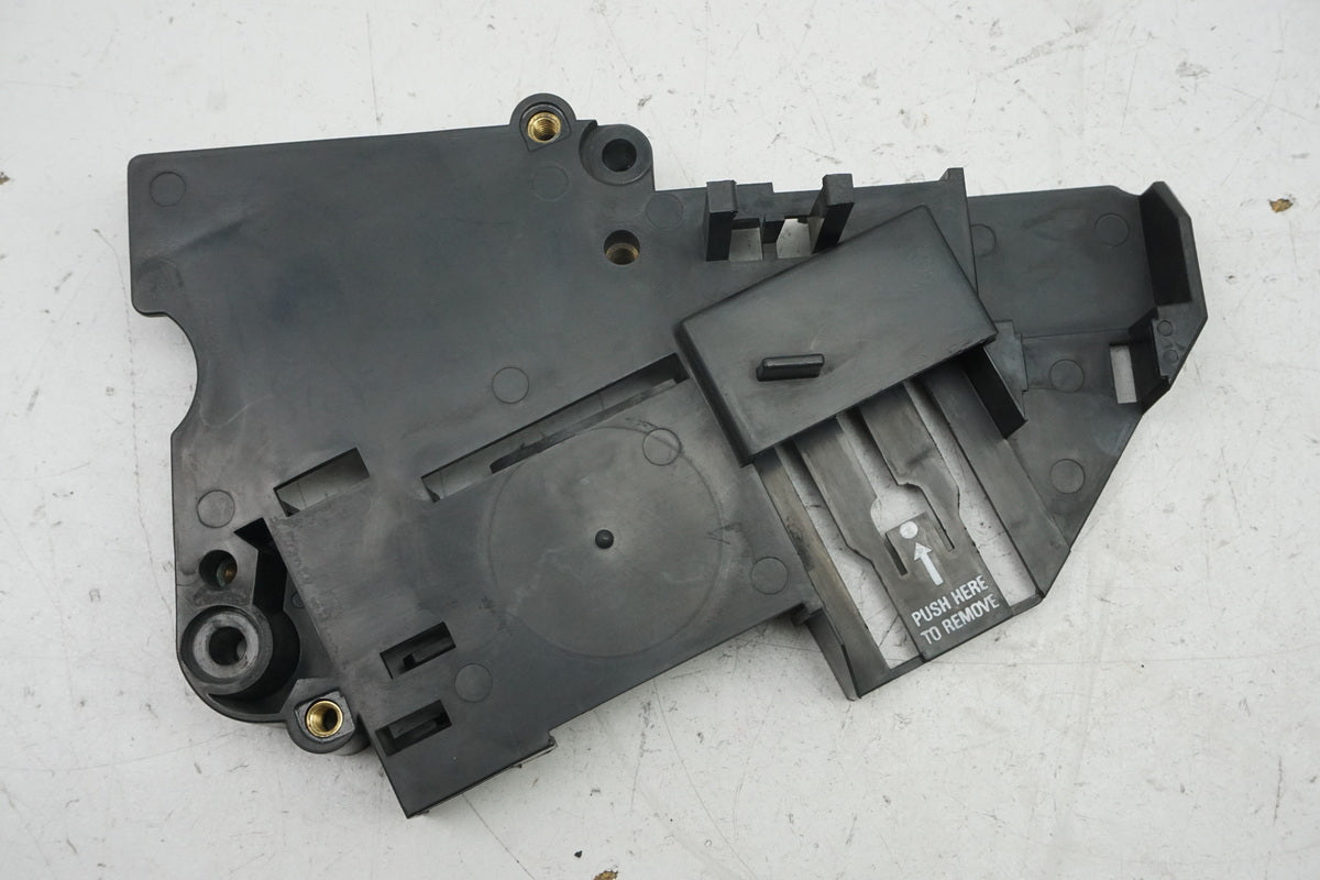 HARLEY DAVIDSON FLHR FL1 1584 Road King Holder Fuse Fuse Box Cover