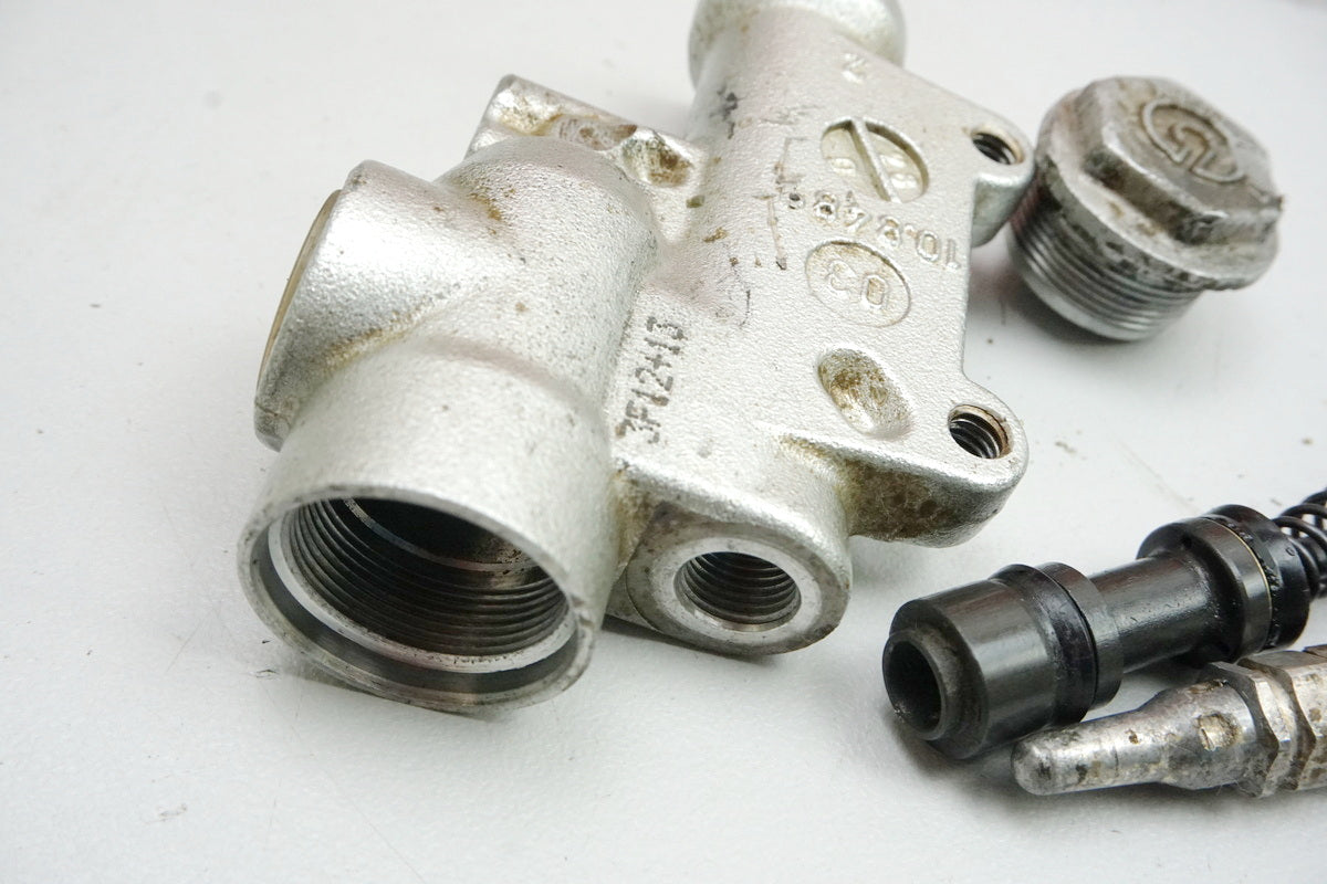 KTM 450 EXC Bremszylinder hinten Bremspumpe Fußbremszylinder