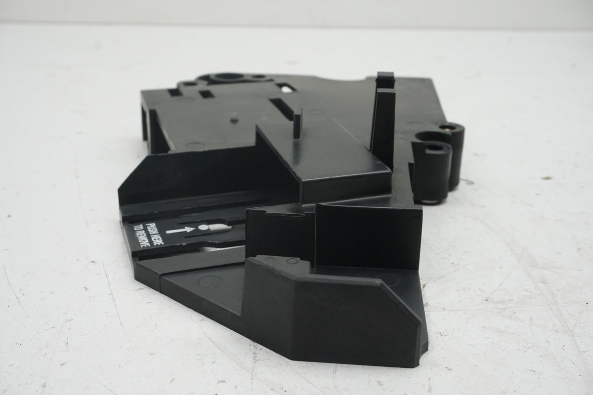 HARLEY DAVIDSON FLHR FL1 1584 Road King Holder Fuse Fuse Box Cover