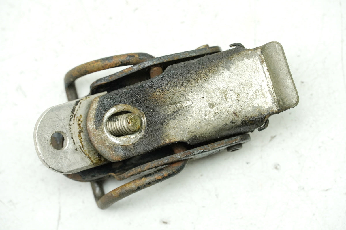 YAMAHA DS7 250 Scharnier Sitzbank Halter Träger Öffner Verschluß