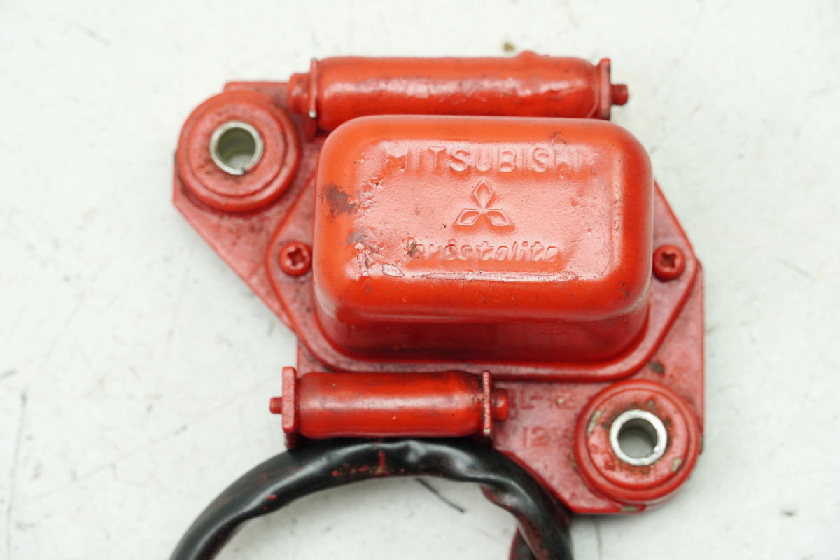 YAMAHA DS7 250 Regler Relais Spannungsregler Mitsubishi Voltage Reg Asy