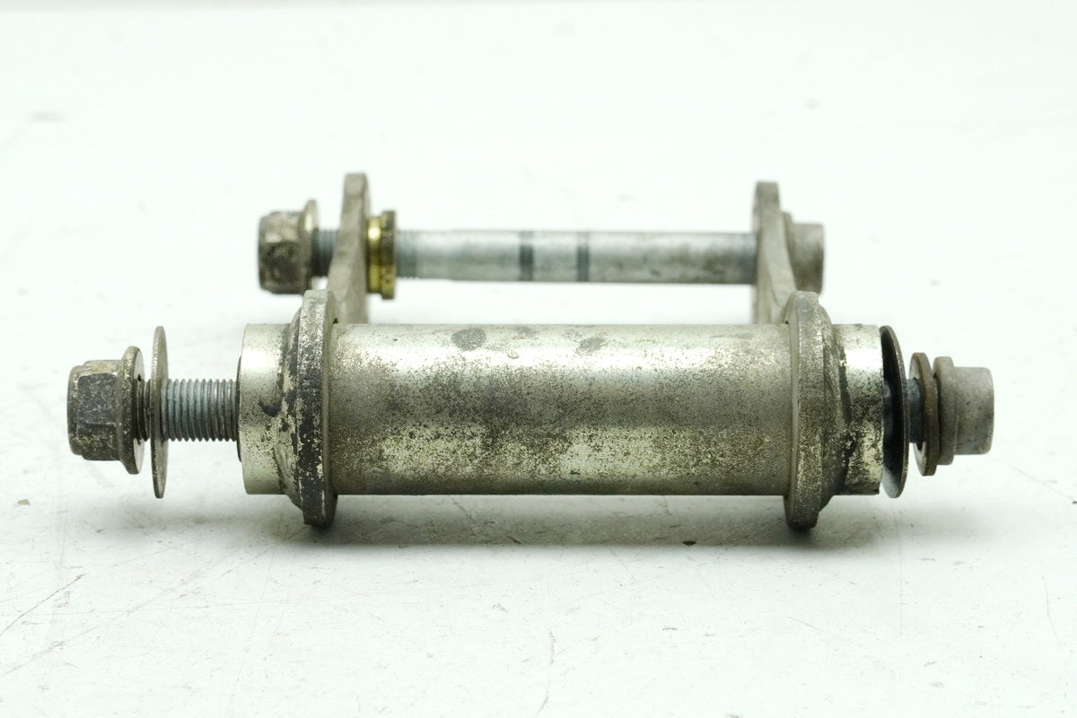 TRIUMPH SPEED TRIPLE 955 i 595 N Umlenkhebel für Federbein Umlenkung T2057315