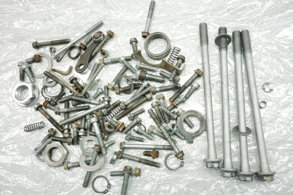KTM 450 EXC MOTOR - Tornillos y piezas pequeñas