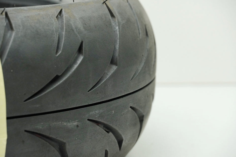 YAMAHA MT 125 A RE11 (RE29) Bridgestone Battlax BT39R 130/70 - 17 (62H) Neumático