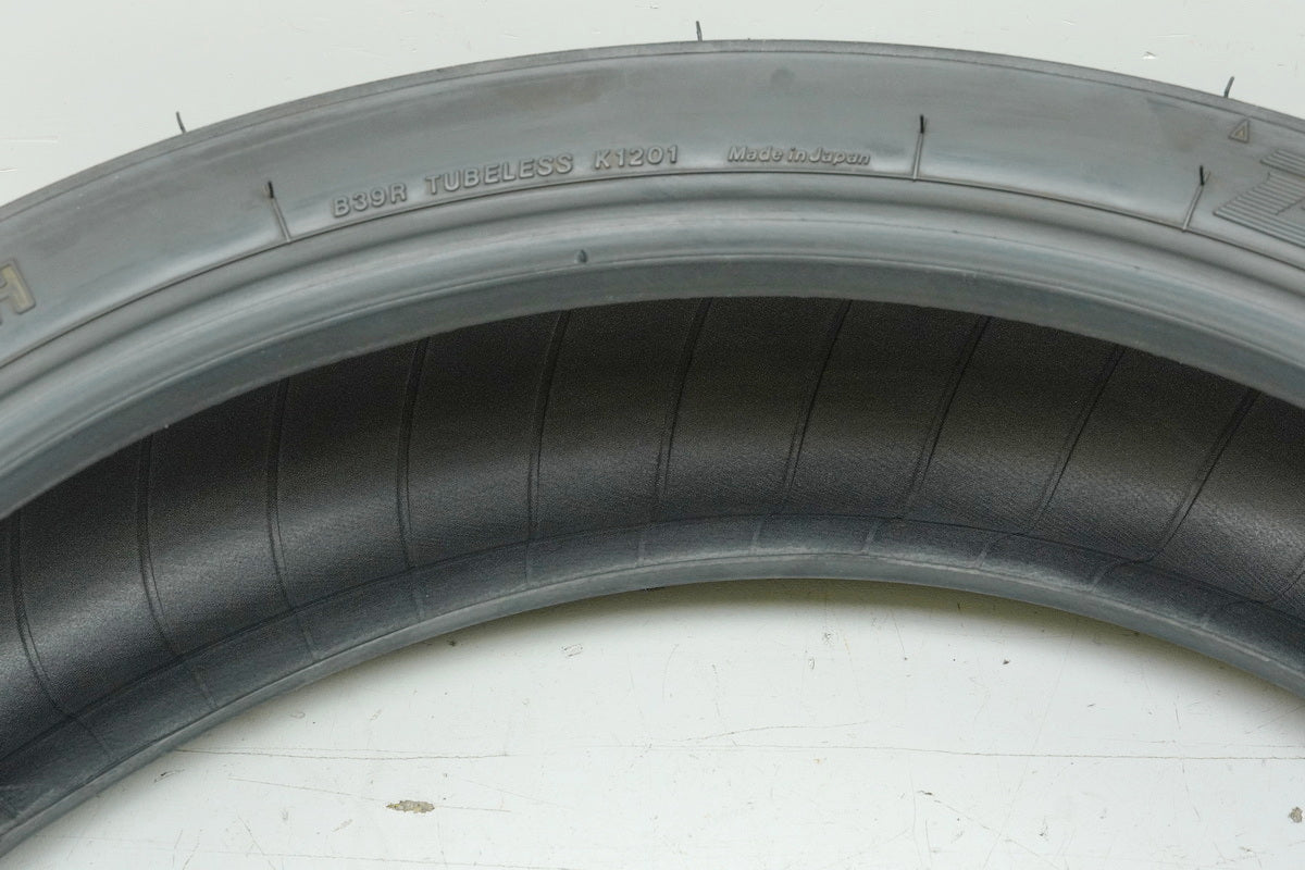 YAMAHA MT 125 A RE11 (RE29) Bridgestone Battlax BT39R 130/70 - 17 (62H) Neumático