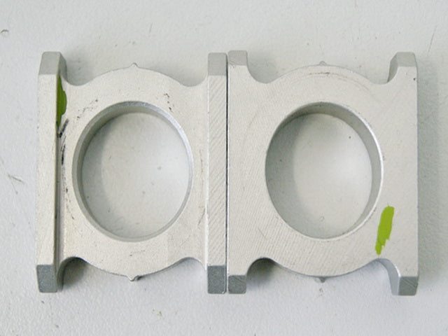 HONDA CBR 600 RR PC40 Kettenspanner für Schwinge Achse Felge Hinterrad