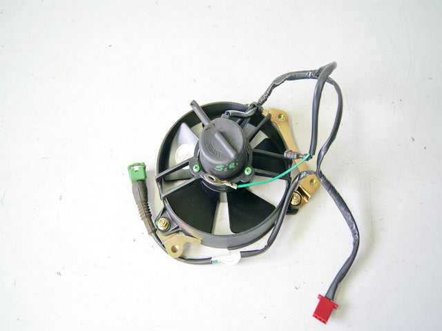HONDA FES 125 JF05 PANTHEON Lüfter Kühler Lüfterrad Motor Kühlerlüfter