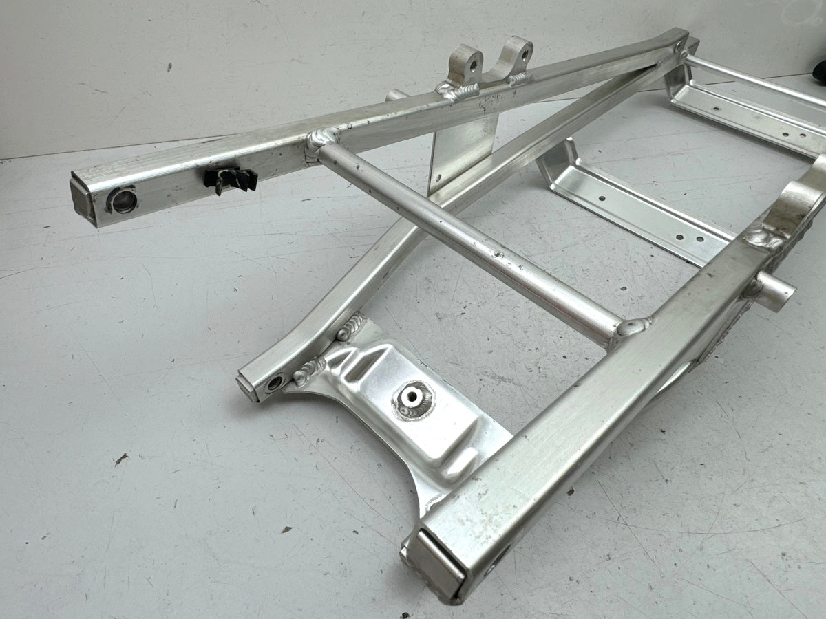 Honda CBR 900 SC28 Heckrahmen unfallfrei Rahmenheck Hilfsrahmen Rahmen 92-93