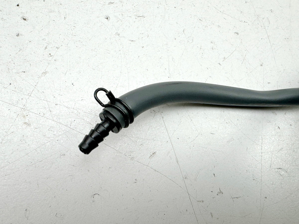 APRILIA RS 125 XA GP Replica Overflow Tank Spout Holder for Fuel Cap Insert