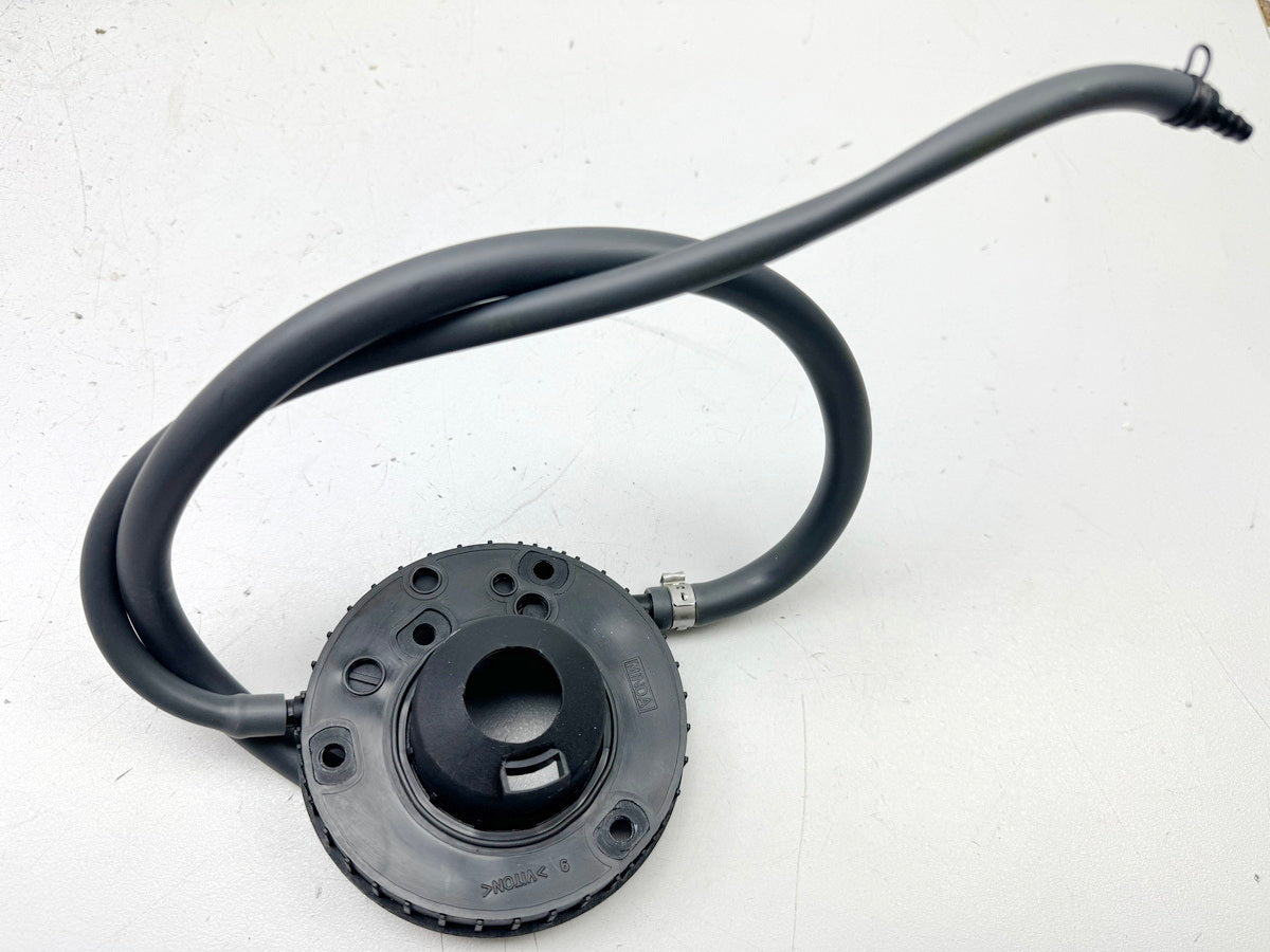 APRILIA RS 125 XA GP Replica Overflow Tank Spout Holder for Fuel Cap Insert