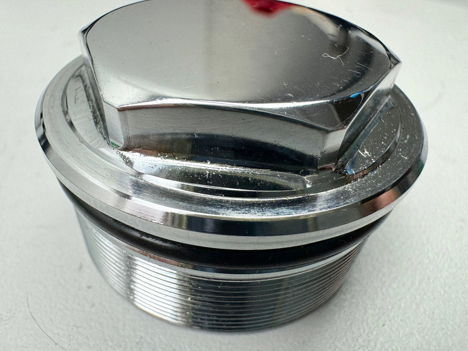 SUZUKI VLR 1800 T WVCT C 1800R Gabel Verschluß Schraube Stopfen Standrohr Kappe