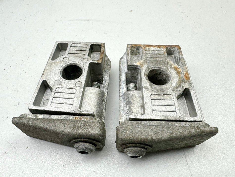 Tensador de cadena APRILIA RS 125 XA GP Replica izquierdo derecho para basculante llanta
