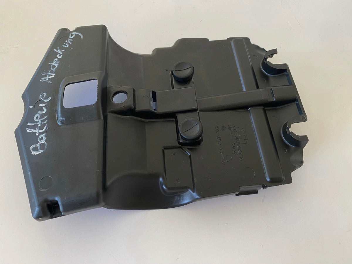 KTM 1290 SUPERDUKE R Halterung ECU Abdeckung Batterie Cover Deckel Blende
