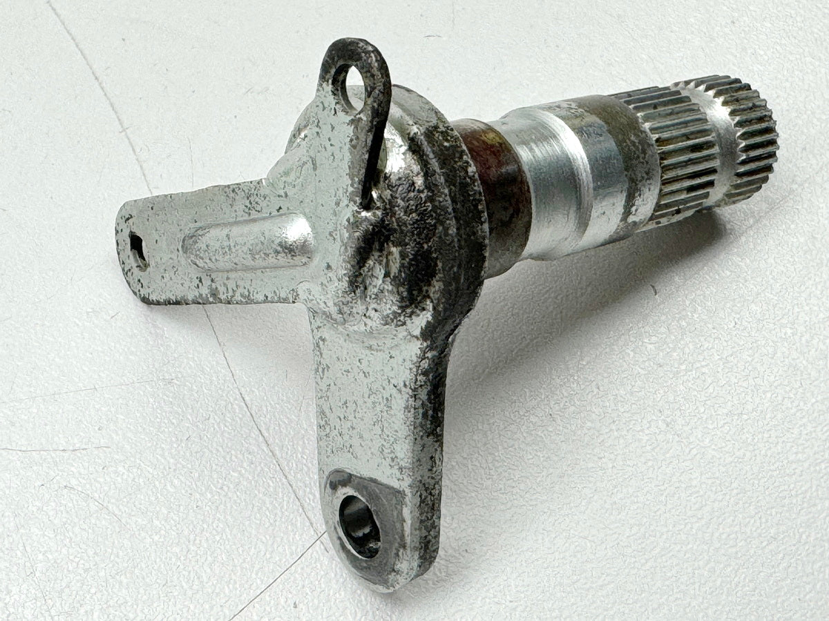 YAMAHA FZX 750 2MU (2JE) Brake Pedal Holder Shaft Lever Foot Brake Pedal