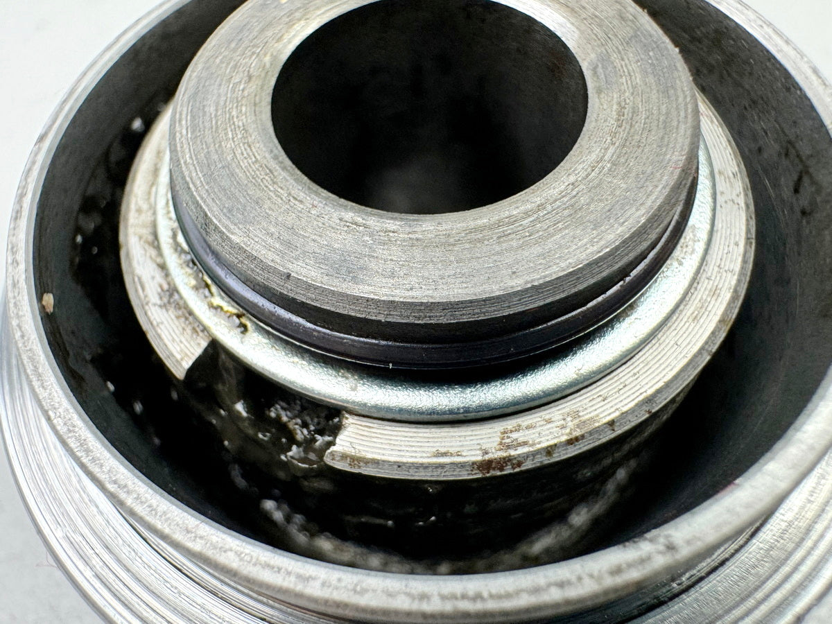 YAMAHA FZX 750 2MU (2JE) Tachoantrieb Tachoschnecke Antrieb (für Tacho Felge)