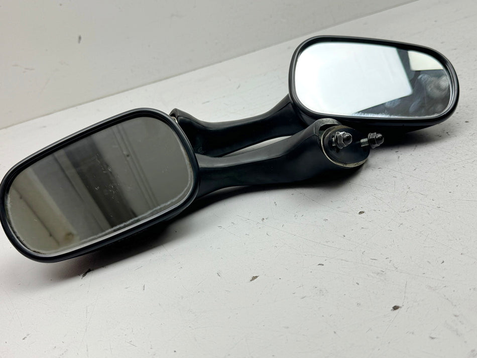 Honda CBR 900 SC28 Spiegel links rechts Rückspiegel Satz 92-95