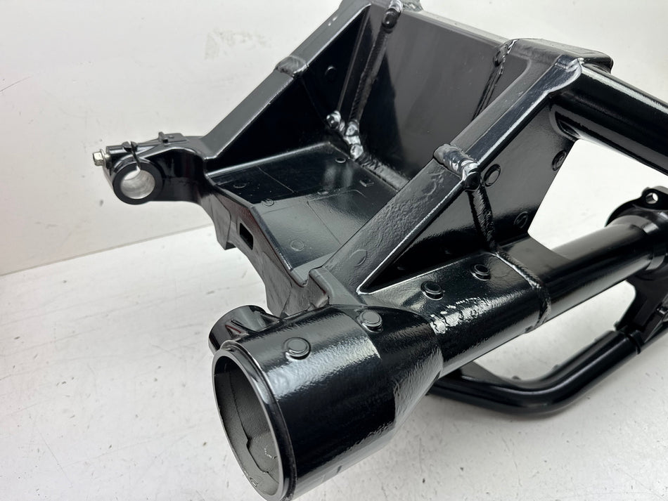 SUZUKI VLR 1800 T WVCT C 1800 R Schwinge Hinterradschwinge Swingarm für Felge
