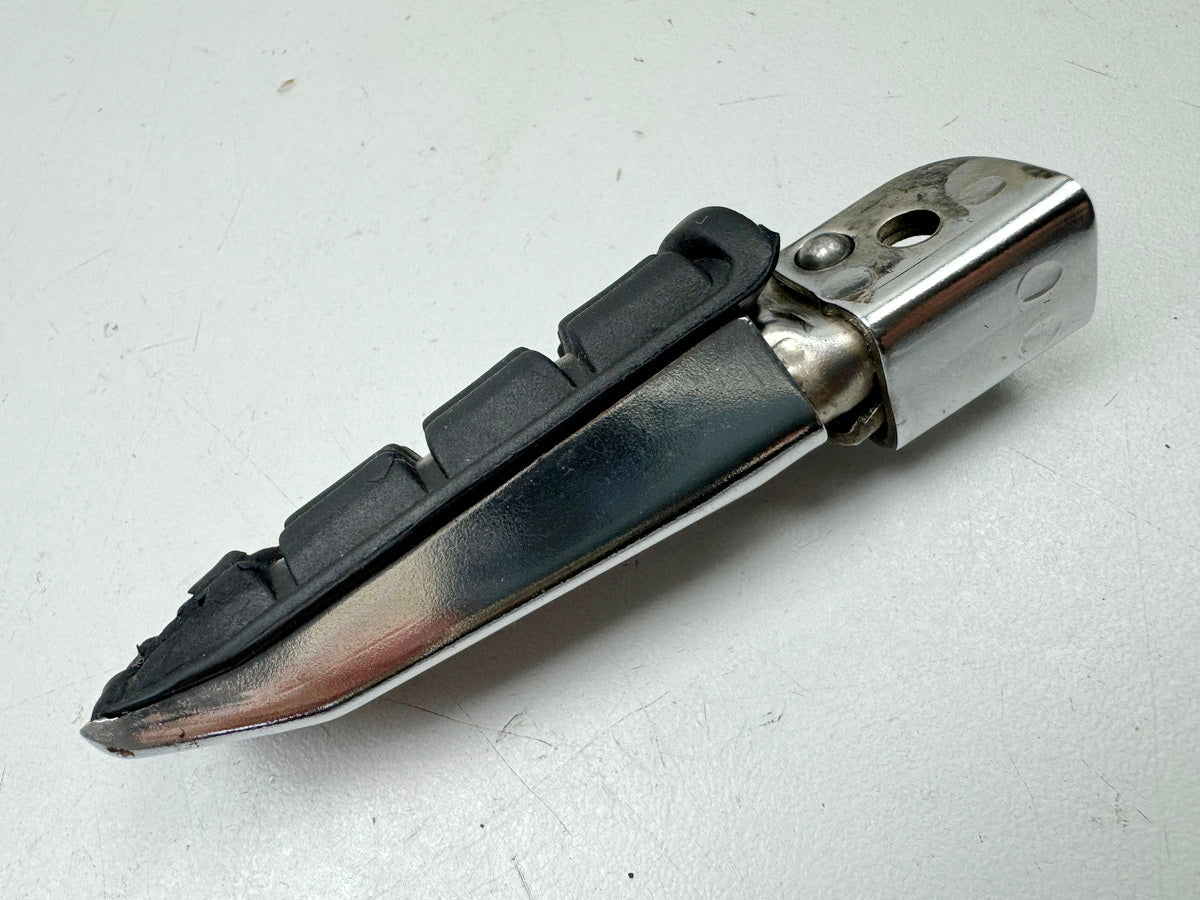 YAMAHA FZX 750 2MU (2JE) Rear Right Passenger Footrest
