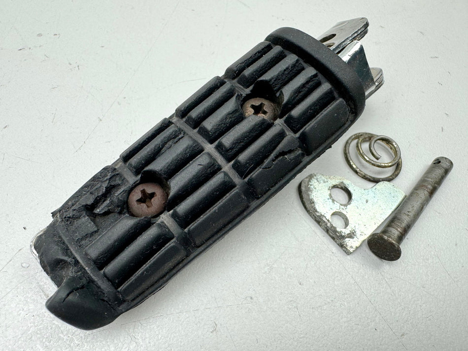YAMAHA FZX 750 2MU (2JE) Rear left passenger footrest