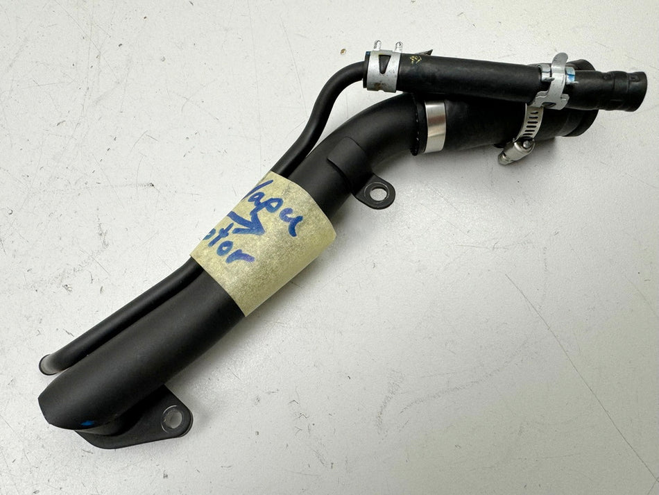 SUZUKI VLR 1800 T WVCT C 1800R Kühlmittelrohr Rohr Schlauch Wasserpumpe zu Motor