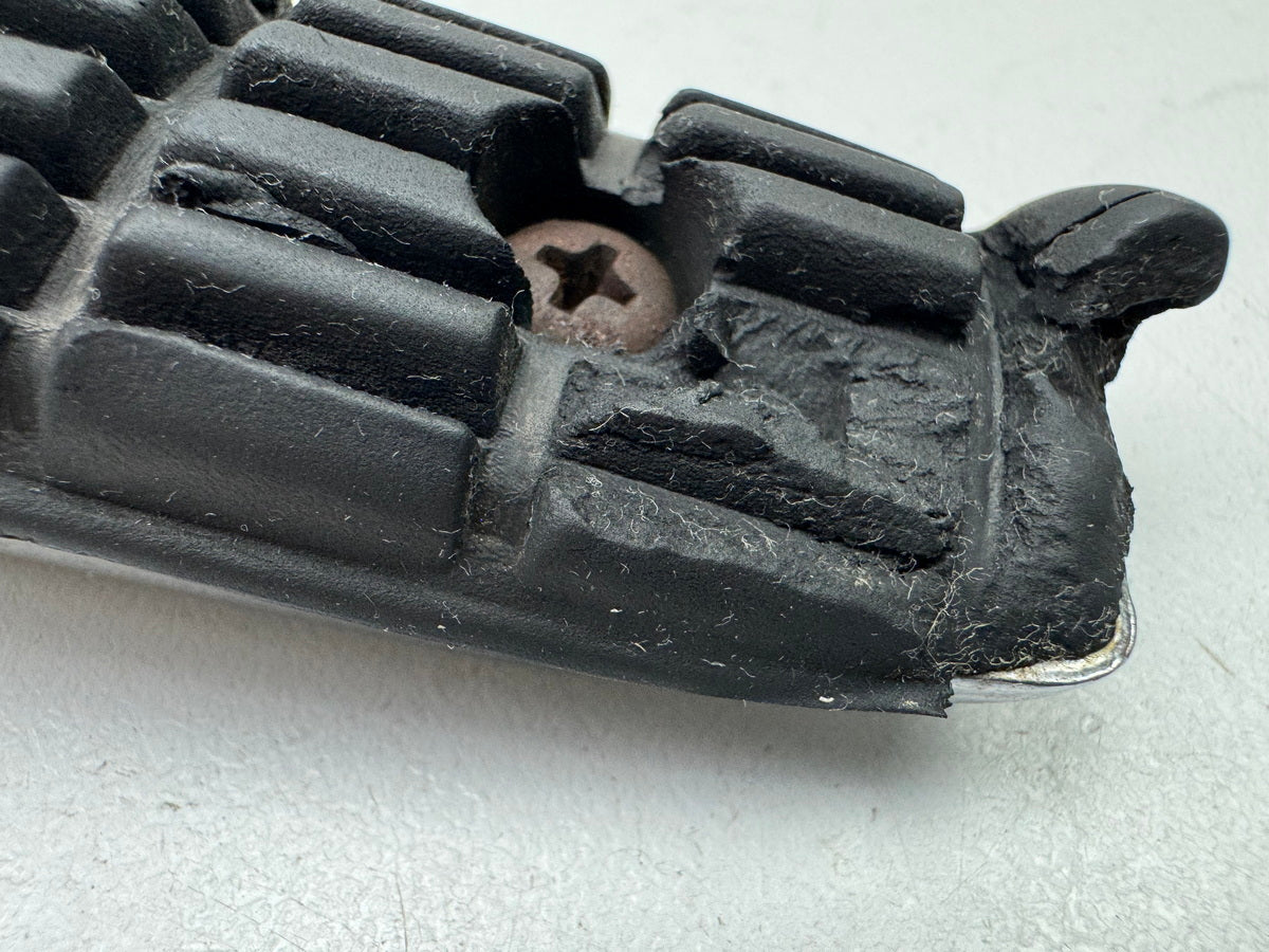 YAMAHA FZX 750 2MU (2JE) Rear left passenger footrest
