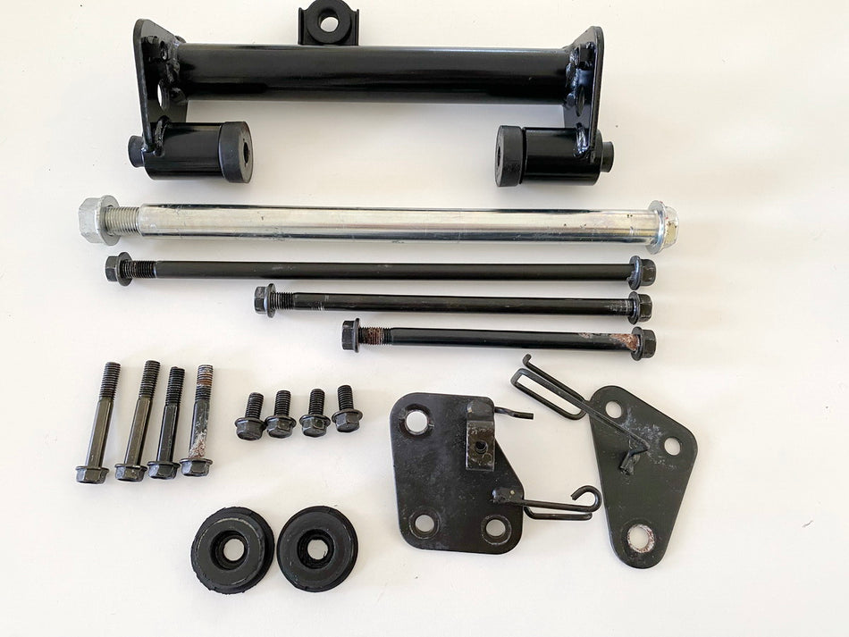 Kawasaki VN 800 Drifter C E Halterung Motor Achse Motorhalter Bolzen Schrauben