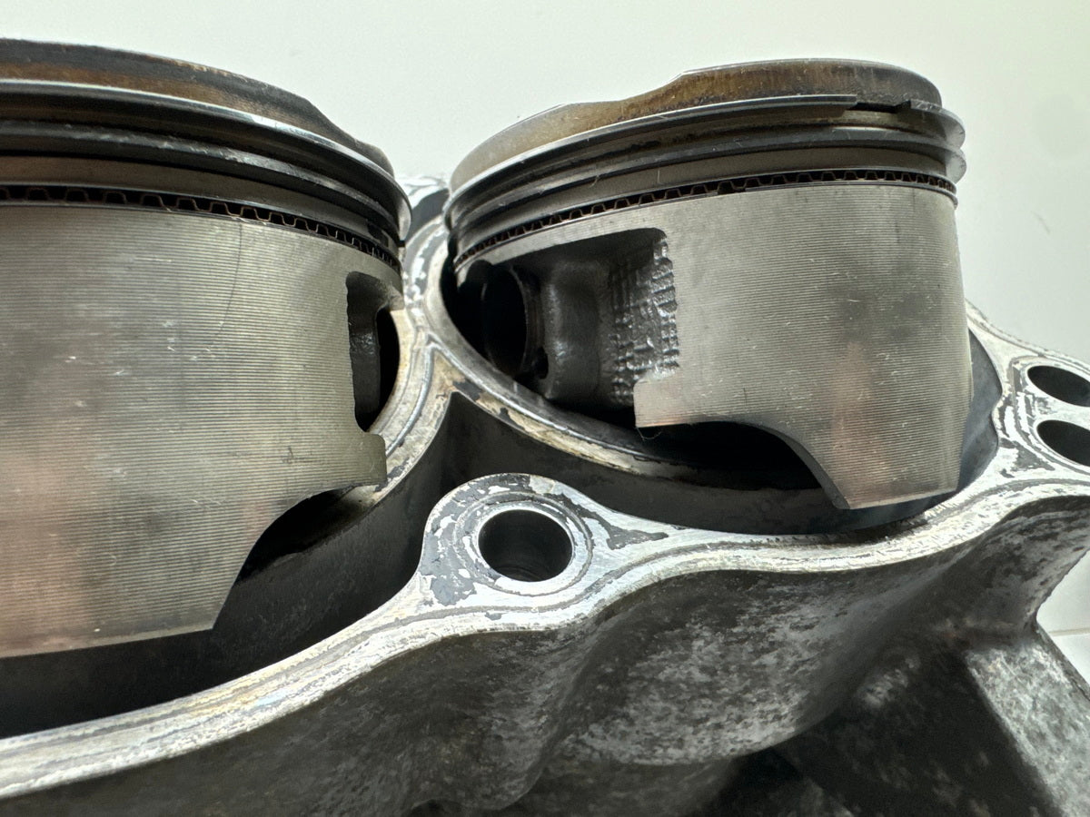 Honda CBR900 SC28 Motorgehäuse Motorblock Kurbelgehäuse Kolben Motor 92-93