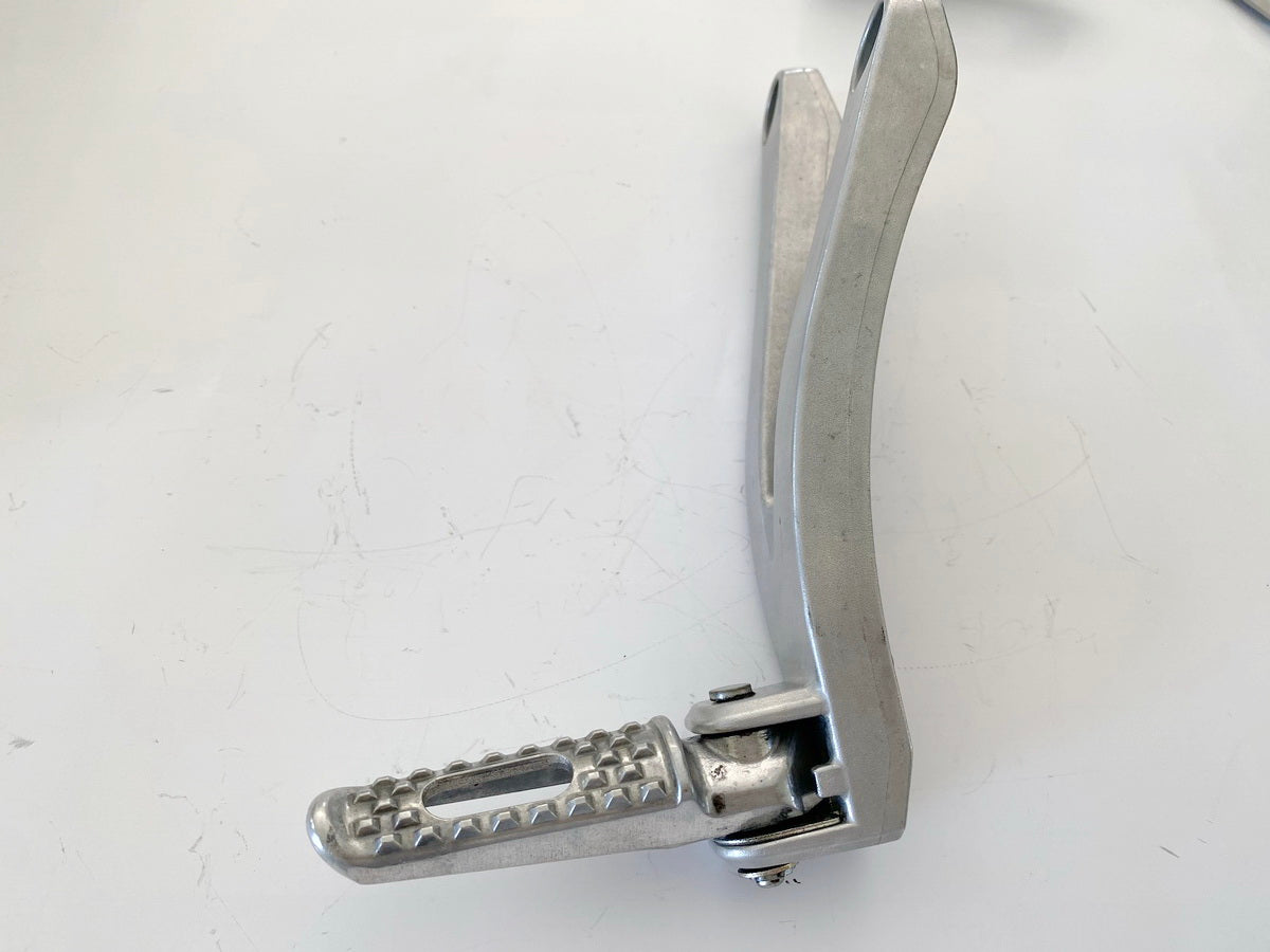 HONDA CBR 600 RR PC40 Fußrastenanlage Sozius links Halter Fußraste Träger 07-13
