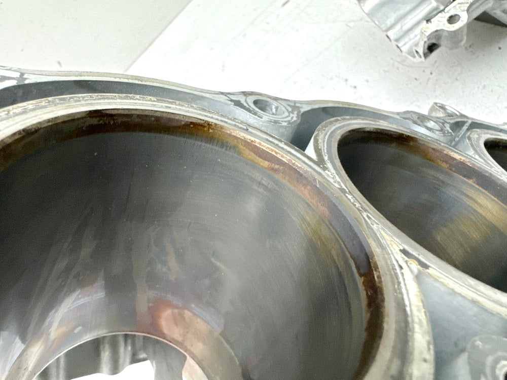 Honda CBR900 SC28 Motorgehäuse Motorblock Kurbelgehäuse Kolben Motor 92-93